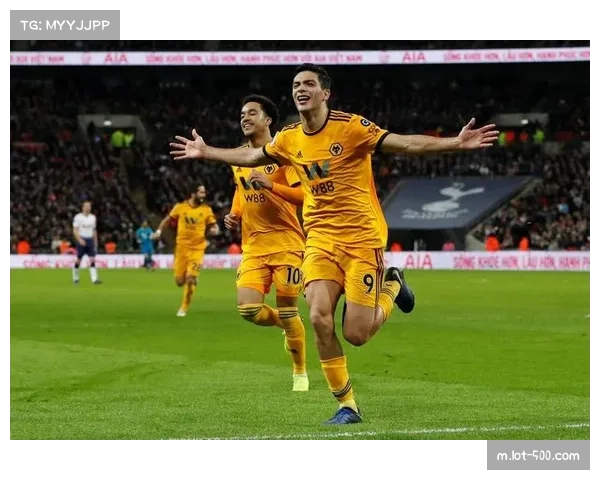 狼队夏窗成功留住拉森，全力备战伯恩利迎接新挑战