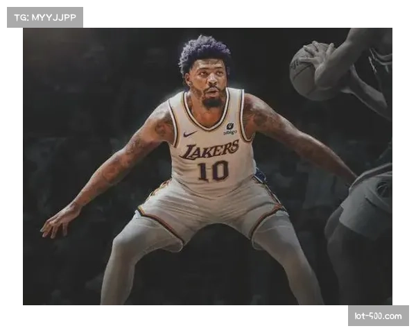 湖人防守效率112.1联盟第十 斯玛特艾顿加盟提升整体防守 湖人防守效率112.1联盟第十 斯玛特艾顿加盟提升整体防守